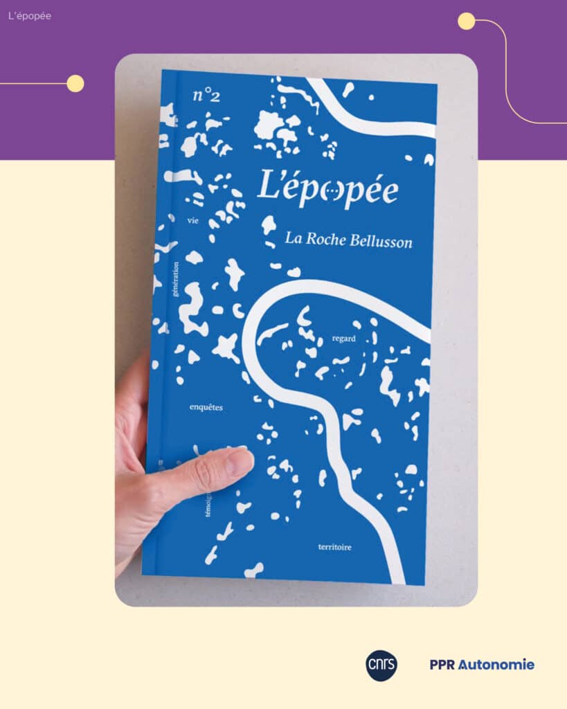 Visuel de présentation de la première de couverture du numéro de L'épopée sur La Roche Bellusson. Sur fond bleu, semble se détacher les formes blanche de repères topographiques.